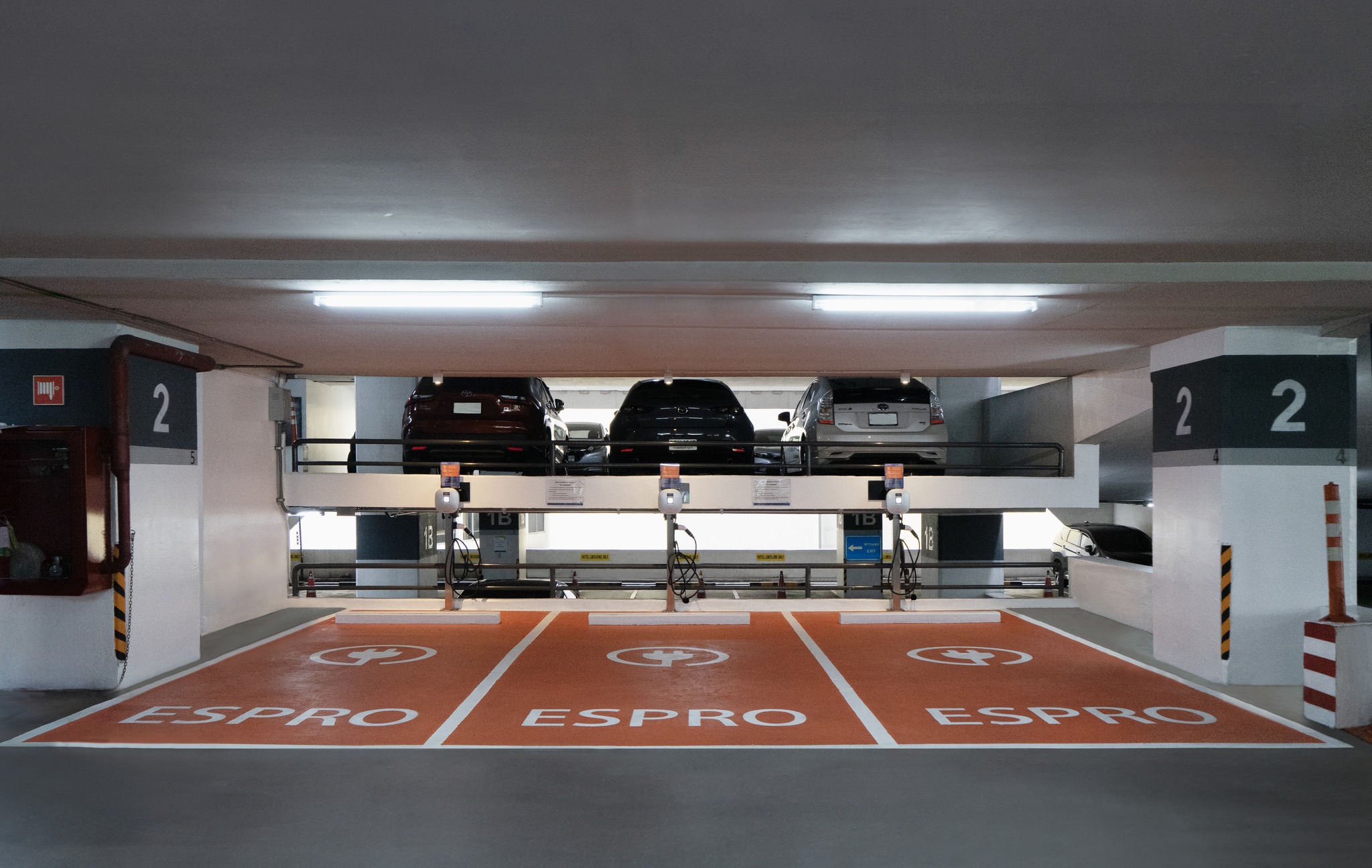 Ploenchit parking, JW Marriott parking