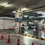 picture of Ploenchit Center002