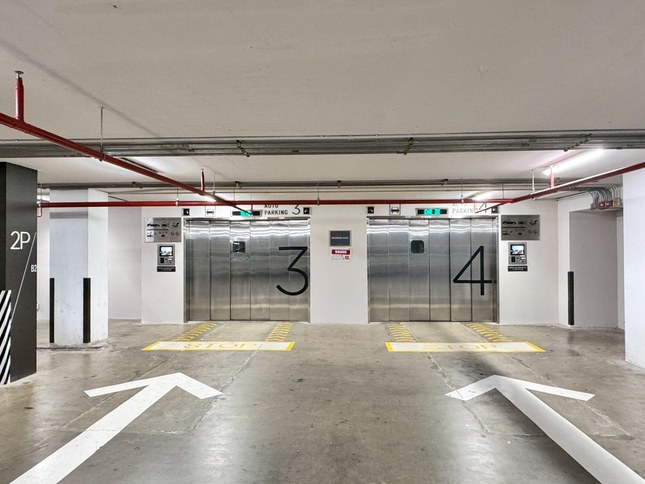 picture of One City Center Parking 005